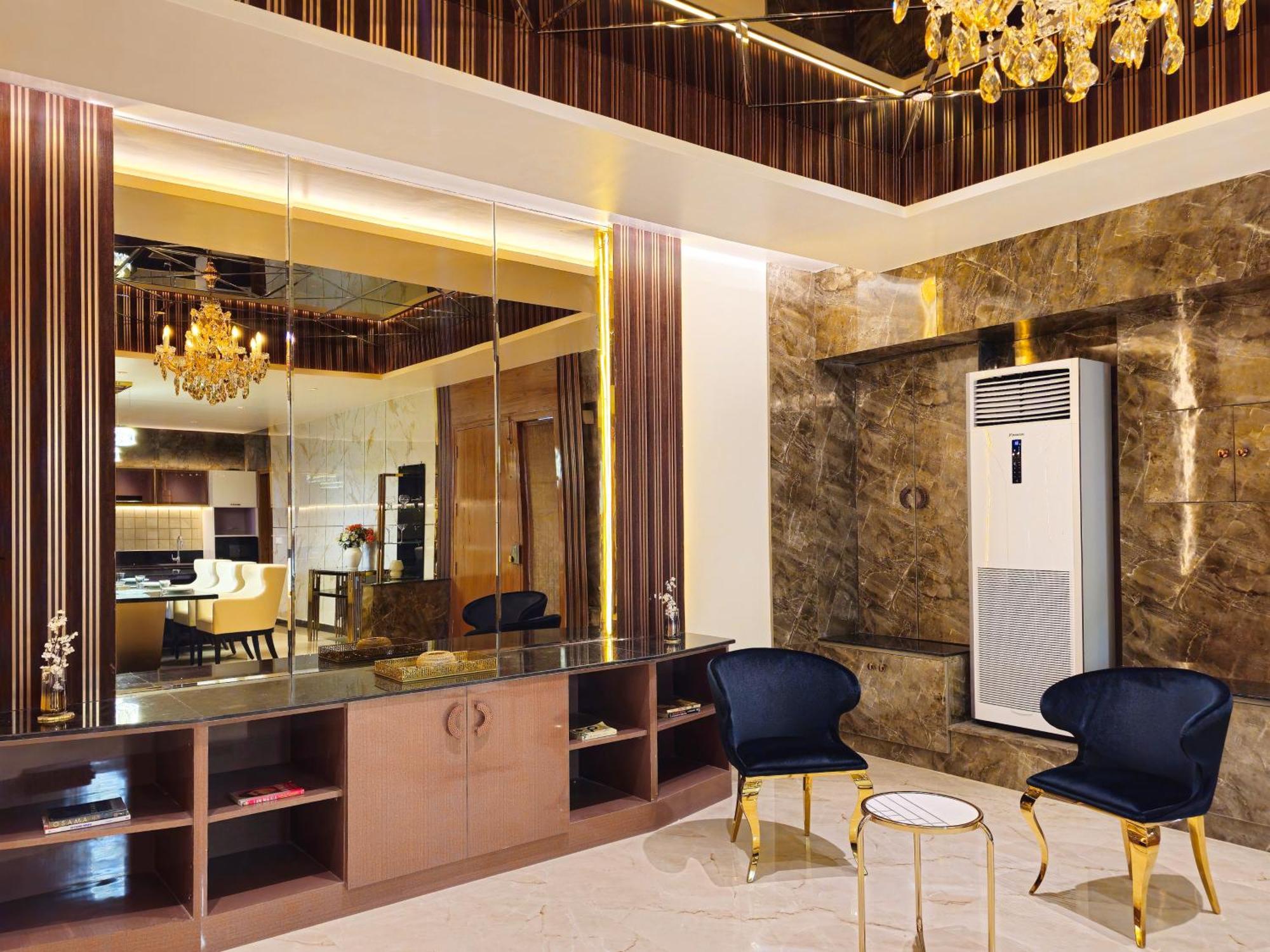The Pentouz On 100 Feet Road Indiranagar - An Urban Luxury Retreat Apartamento Bangalore Exterior foto